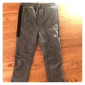 NWOT Boys Oshkosh sweat pants size 5